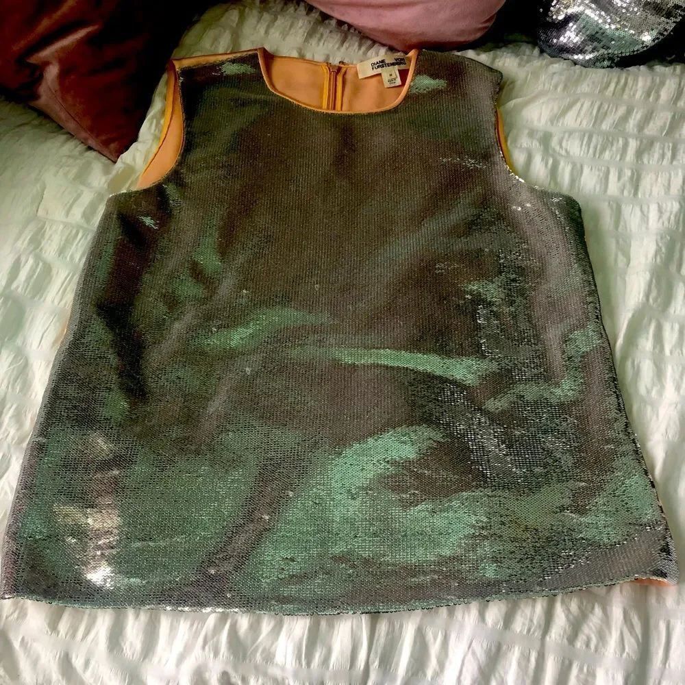 Diane von Furstenberg crew neck sleeveless top